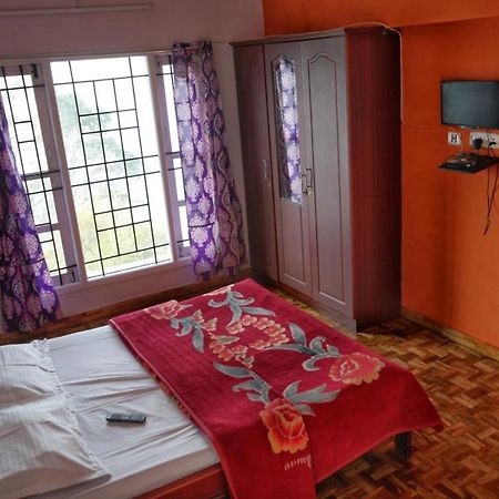 Riyaan'S Stay Inn Кодайканал Экстерьер фото